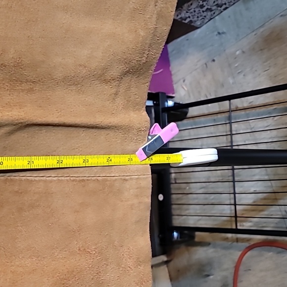 (Leather) Genuine Leather Suede Camel Whiskey Colored Skirt. - Picture 8 of 8